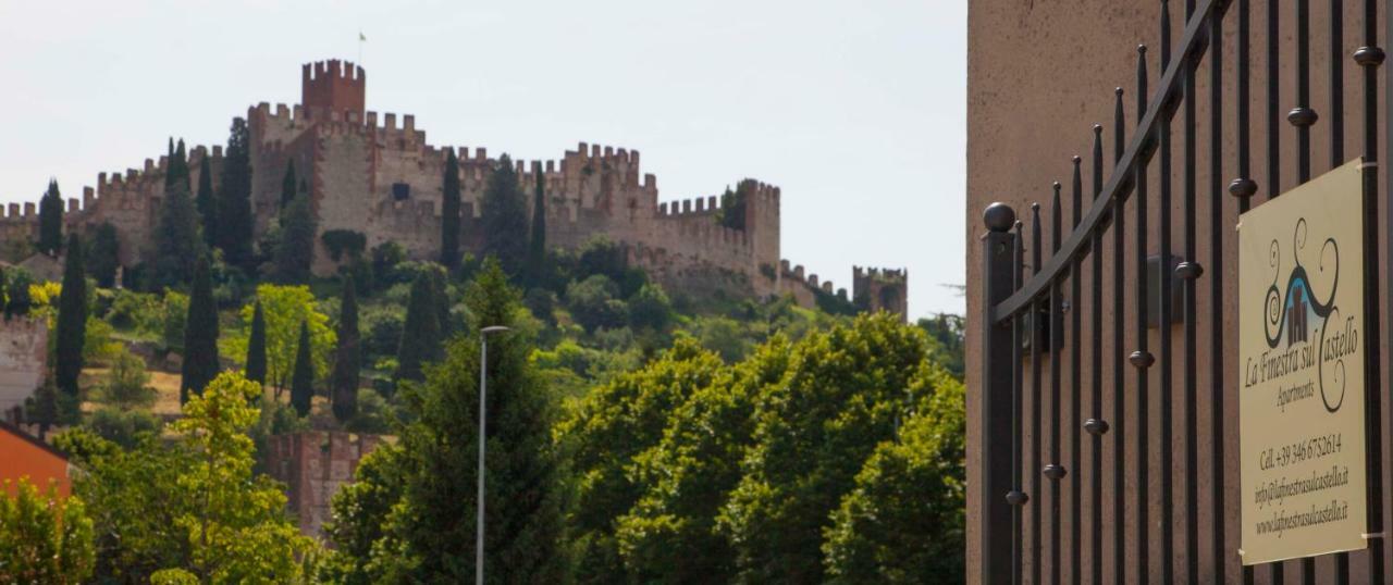 Готель La Finestra Sul Castello Соаве Екстер'єр фото
